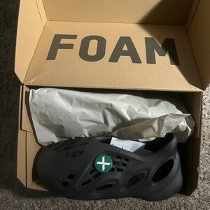 Adidas Yeezy Onyx Foam Runner Never Used, Original Box